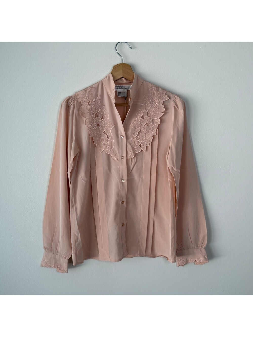 Vintage Michelle Stuart Floral Embroidery Blush Pink Long Sleeve Blouse Small